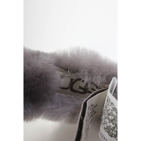 UGG Shearling Warm Earmuffs Headphones Wearable Tech Gifts - Picture 5 of 9